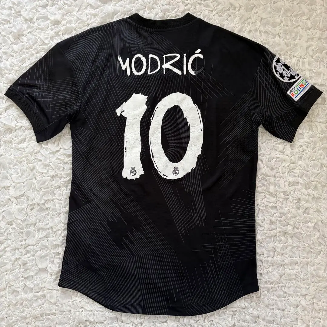 2026年最新】y-3 レアルマドリード ユニフォームの人気アイテム - メルカリ