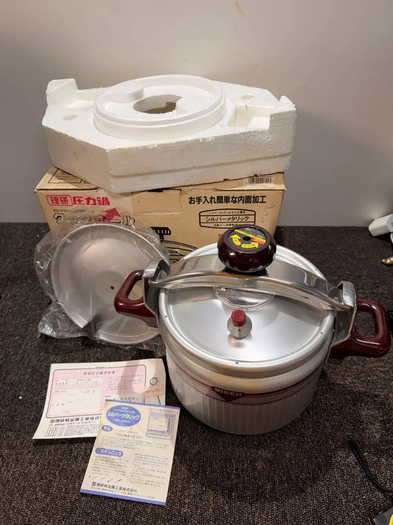 2026年最新】理研 圧力鍋 PMCの人気アイテム - メルカリ