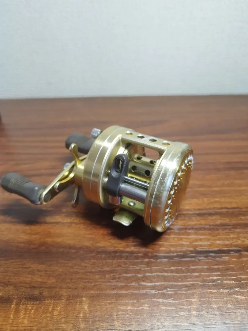 2026年最新】カルカッタ200xtの人気アイテム - メルカリ