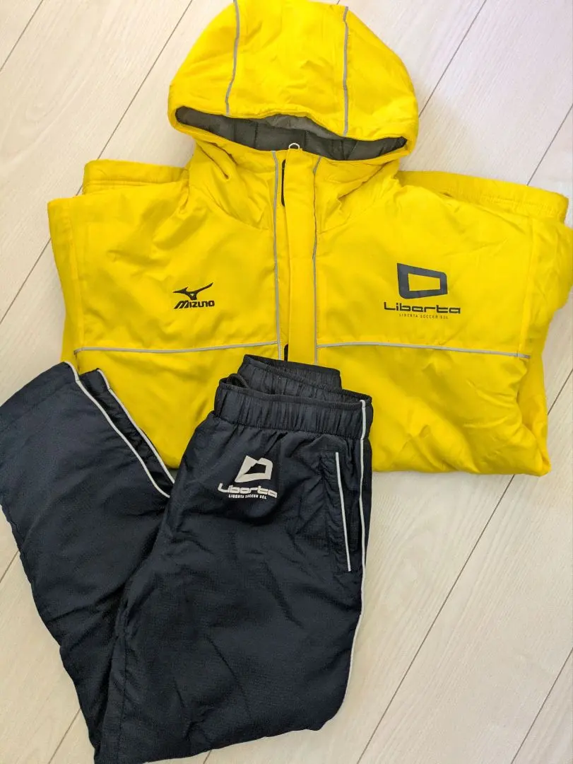 2026年最新】リベルタ ウインドブレーカーの人気アイテム - メルカリ