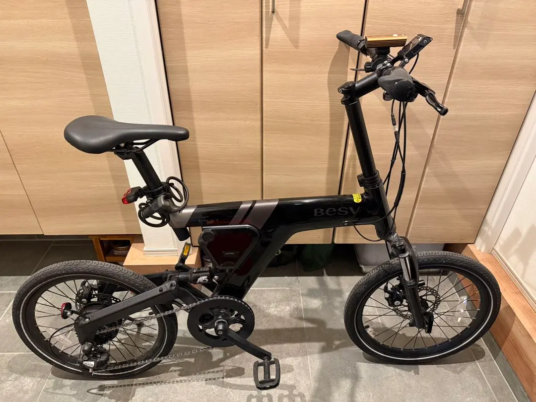 2026年最新】besv 充電器の人気アイテム - メルカリ