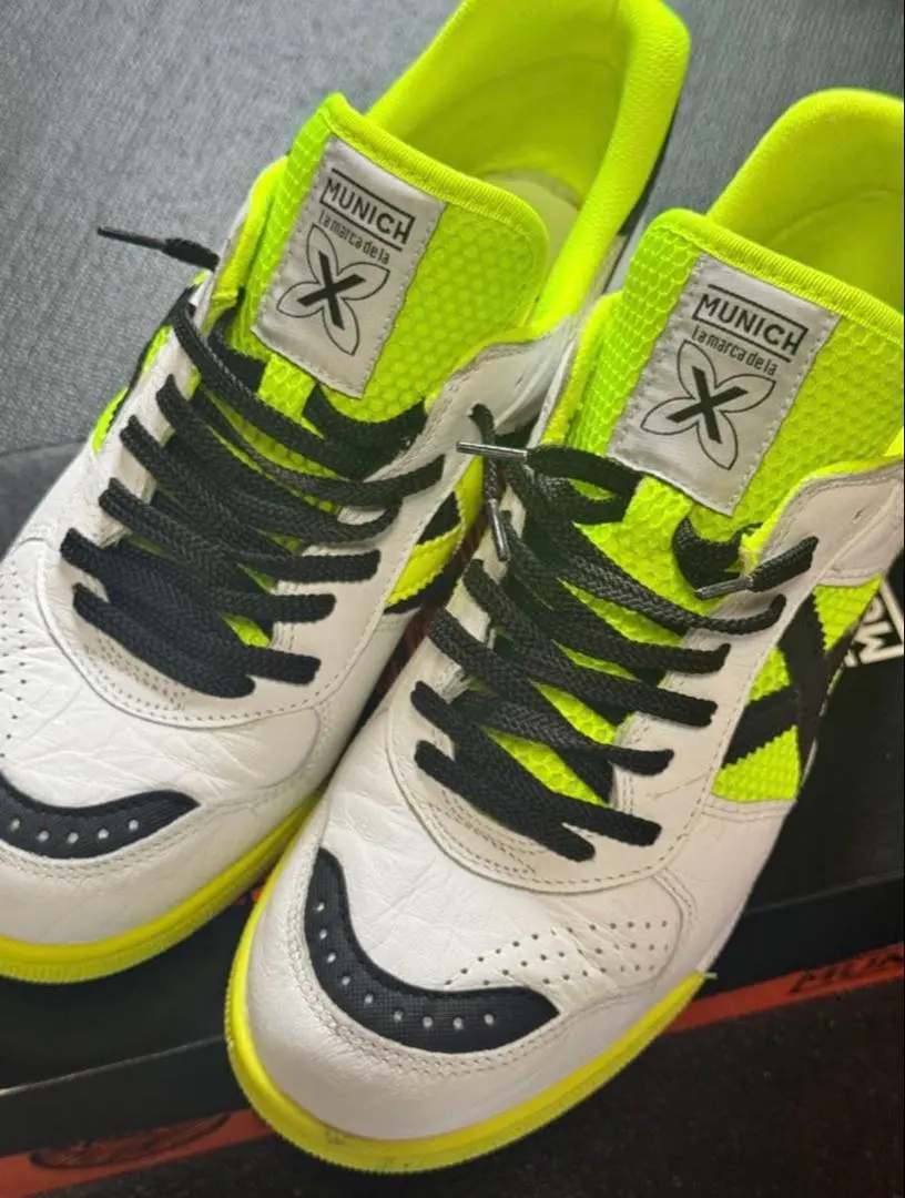 2026年最新】munich フットサル シューズの人気アイテム - メルカリ