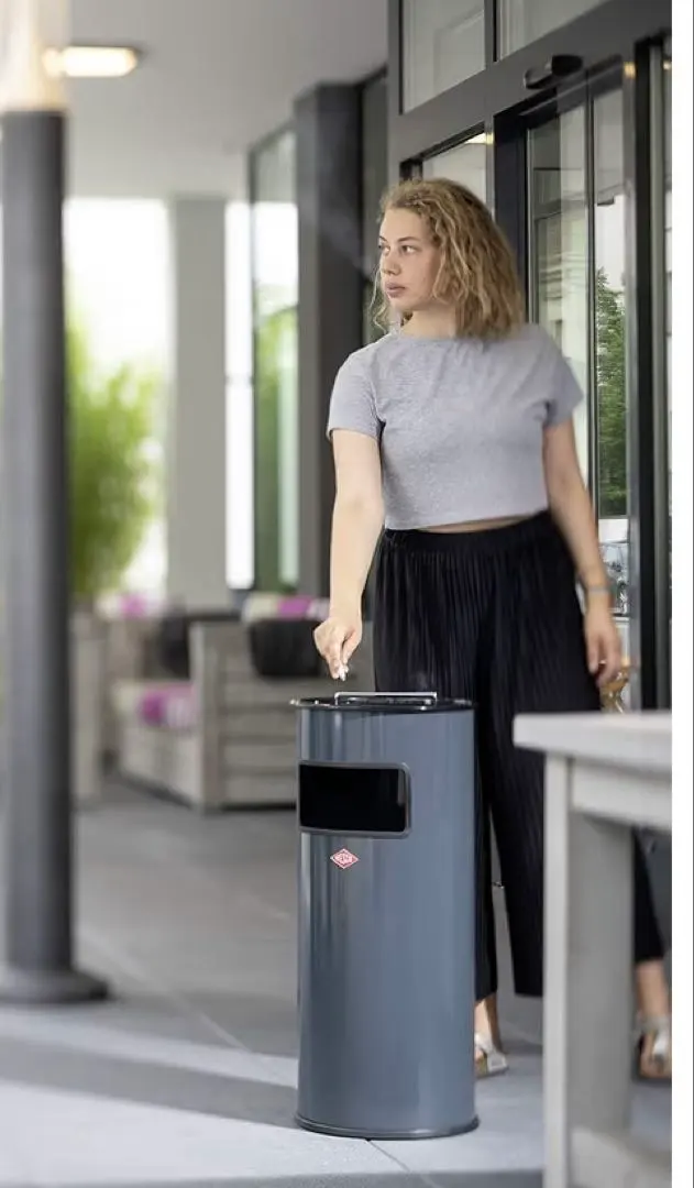 2026年最新】wesco ゴミ箱の人気アイテム - メルカリ