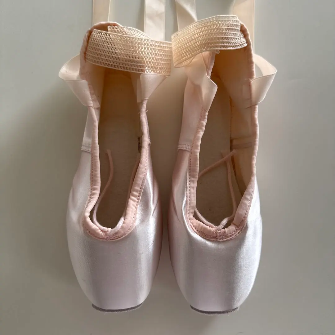 2026年最新】トゥシューズ アビニヨンの人気アイテム - メルカリ