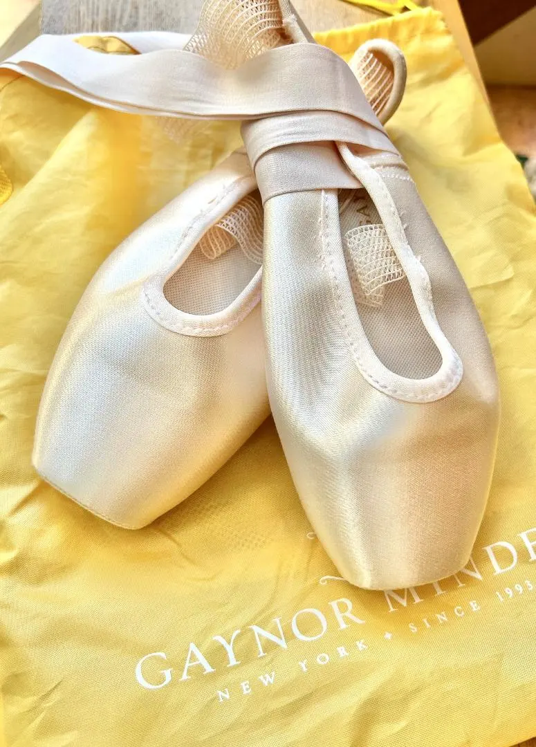 2026年最新】ゲイナー リラの人気アイテム - メルカリ