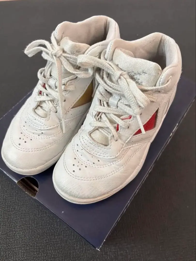 2026年最新】チアシューズ バーシティの人気アイテム - メルカリ