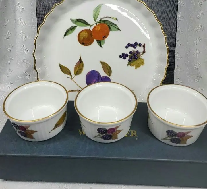 2026年最新】ロイヤルウースター ココットの人気アイテム - メルカリ