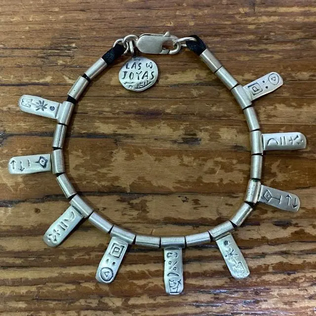 2026年最新】ハビエル・マリスカルの人気アイテム - メルカリ