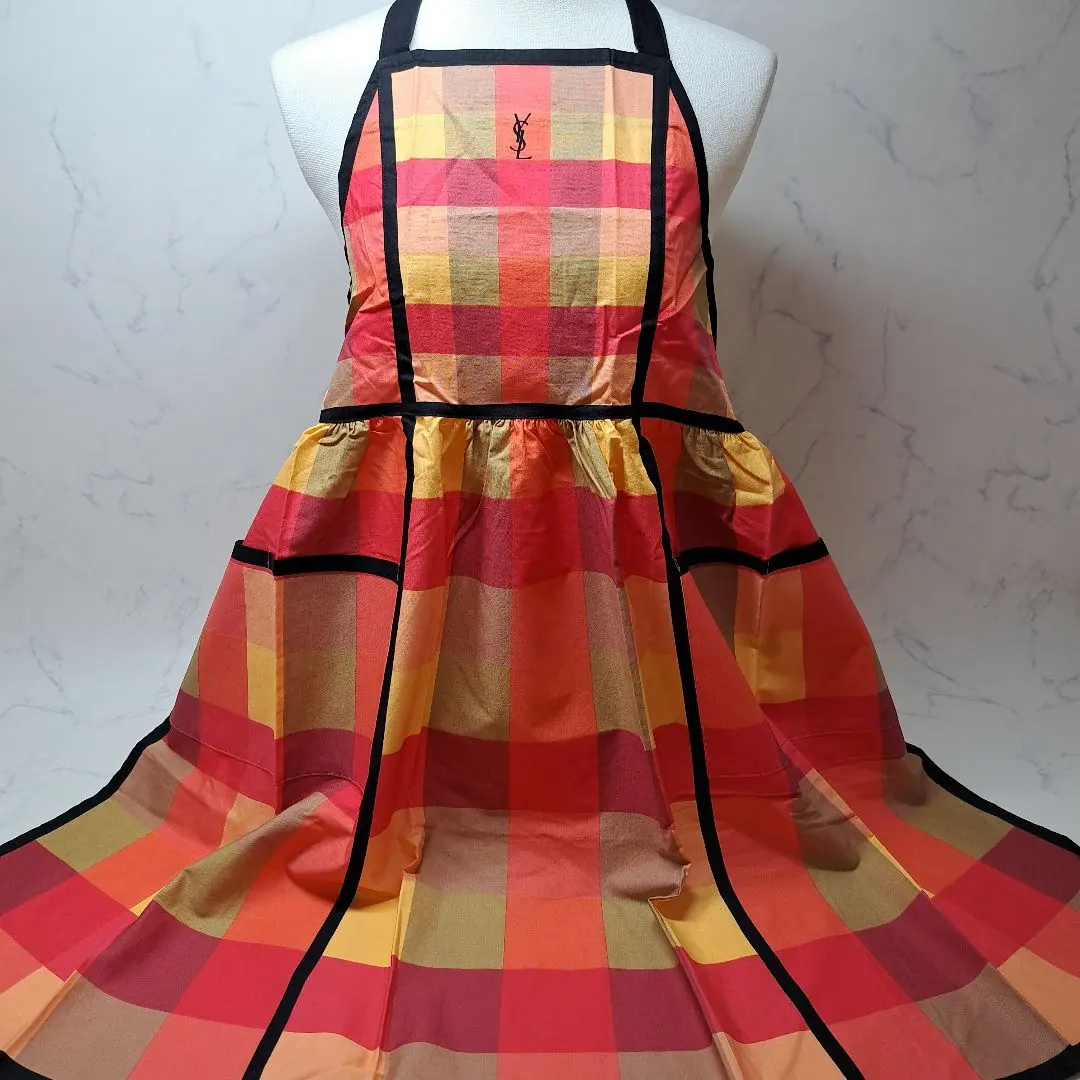 2026年最新】Yves Saint Laurent エプロンの人気アイテム - メルカリ