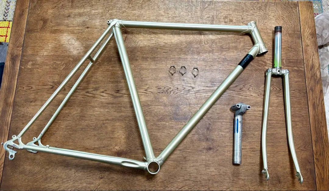 2026年最新】片倉シルク ピストの人気アイテム - メルカリ