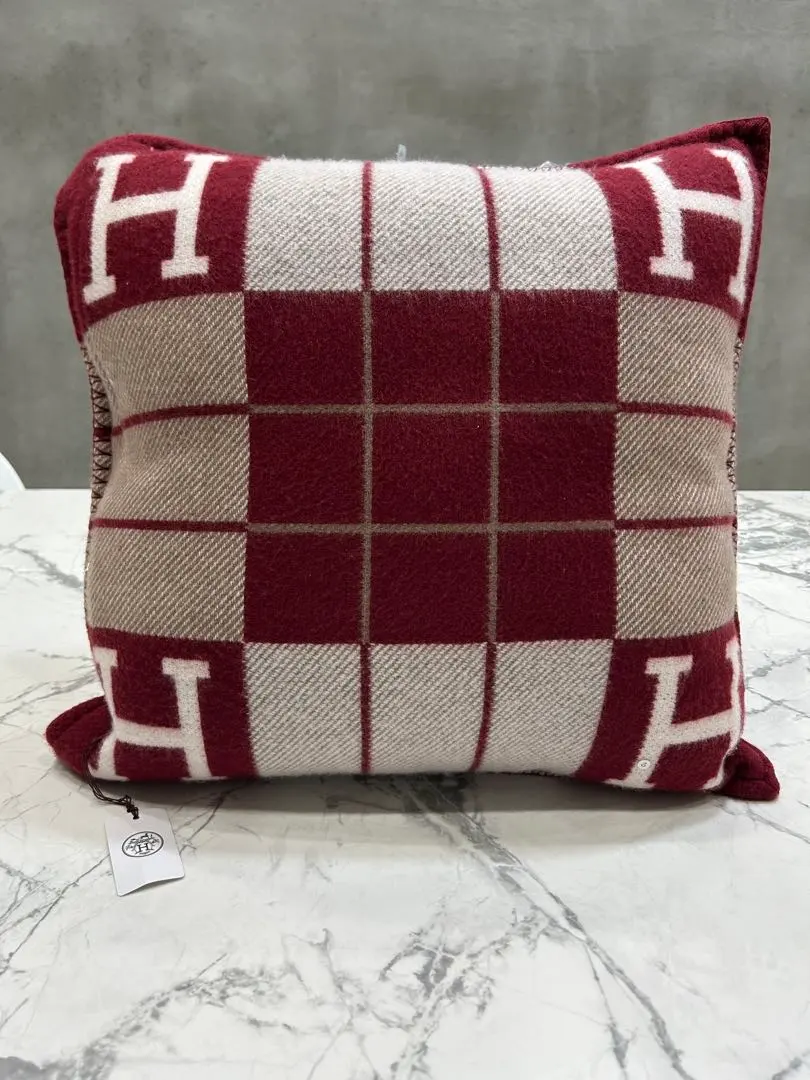 2026年最新】エルメス クッション アヴァロンの人気アイテム - メルカリ