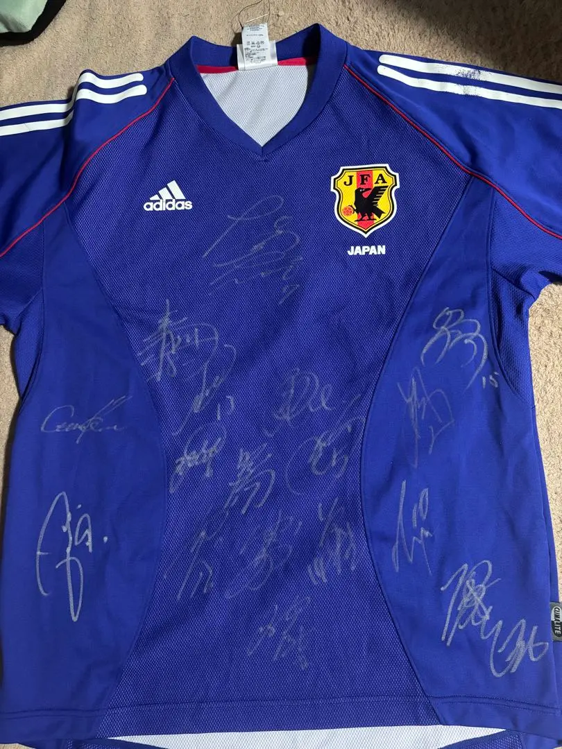 2026年最新】中田英寿 ユニフォームサインの人気アイテム - メルカリ