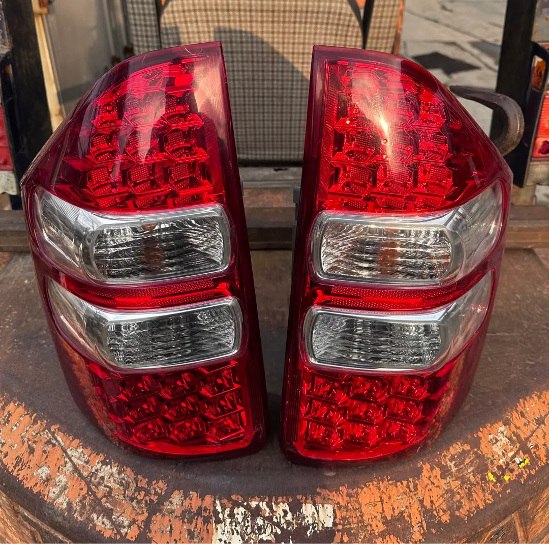 2026年最新】ノア 80系 後期 テールランプの人気アイテム - メルカリ