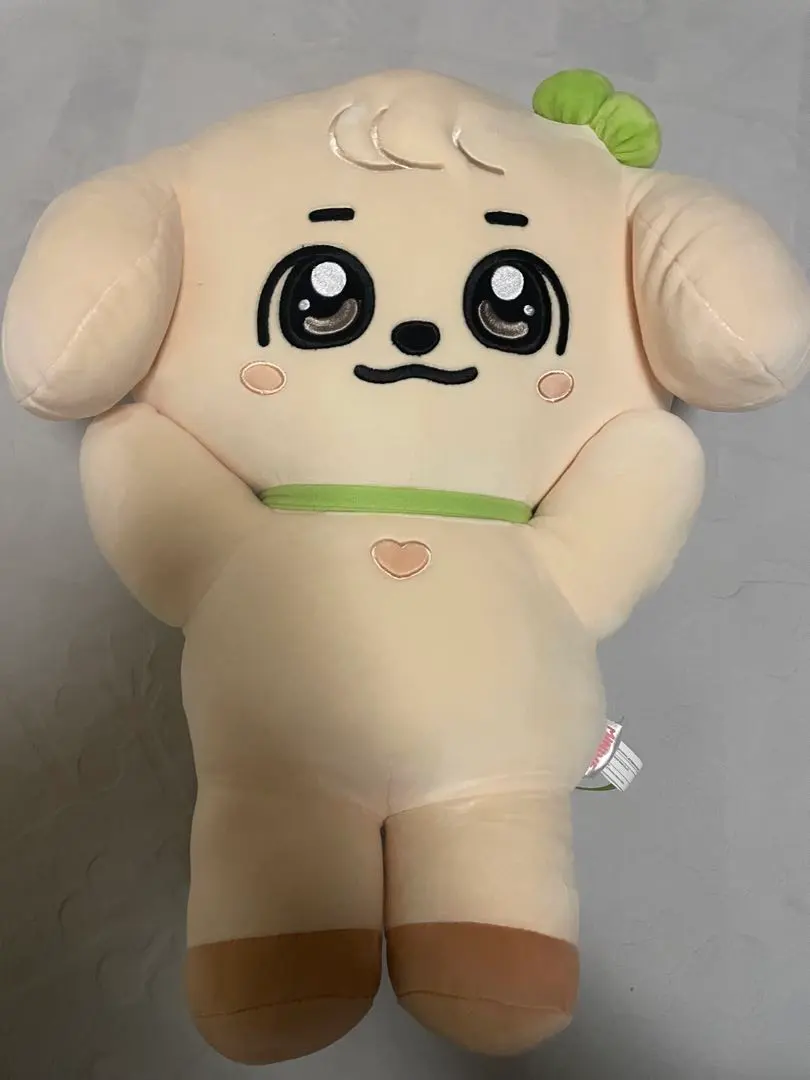 2026年最新】ive minive メガクッションの人気アイテム - メルカリ