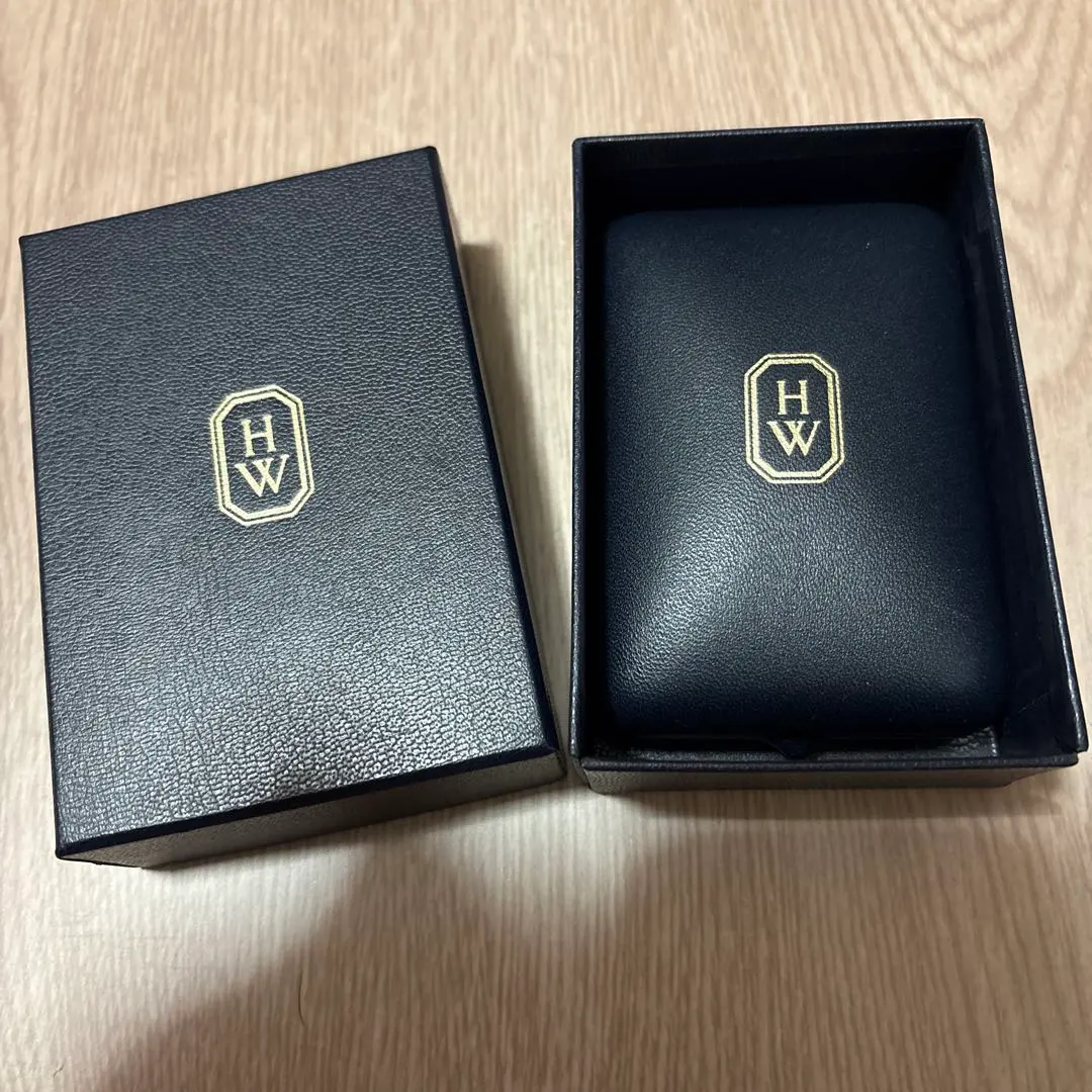 2026年最新】ハリーウィンストン空箱の人気アイテム - メルカリ