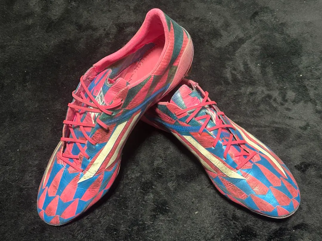 2026年最新】中村俊輔 スパイクの人気アイテム - メルカリ