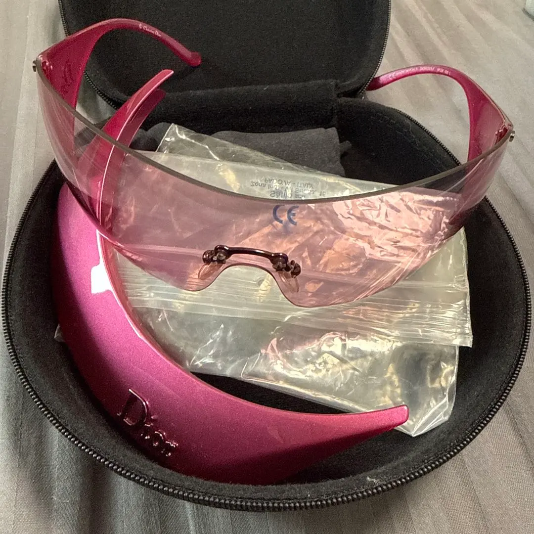 2026年最新】dior ゴーグルの人気アイテム - メルカリ