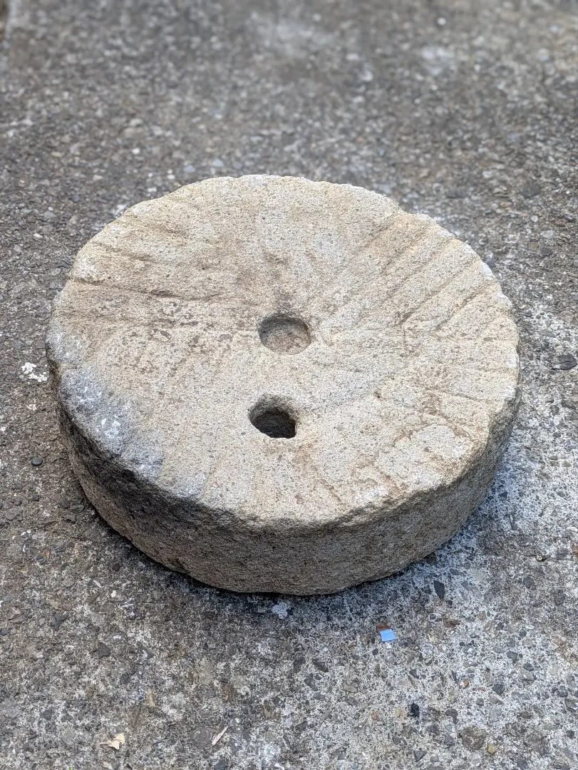 2026年最新】石臼 庭石の人気アイテム - メルカリ