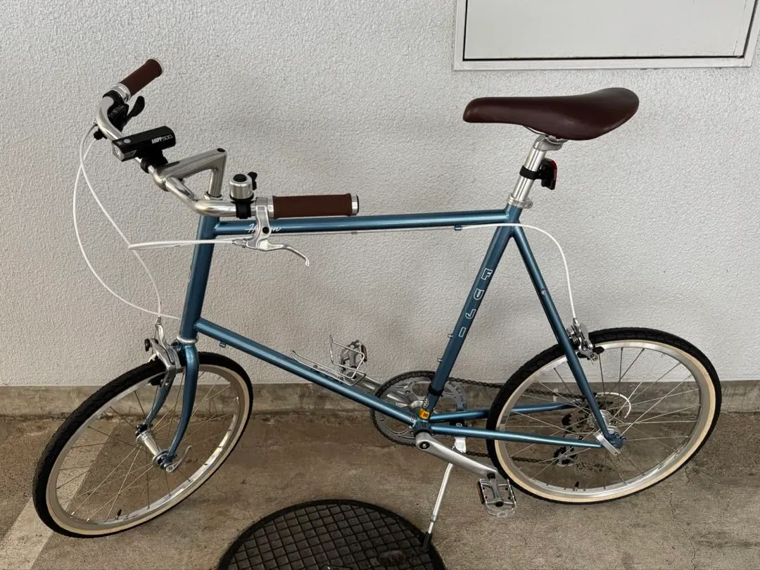 m68373904699_1.jpg?1761581632