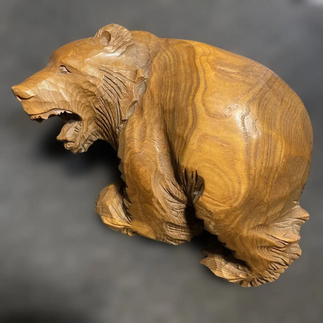 2026年最新】木彫り 熊 登別の人気アイテム - メルカリ