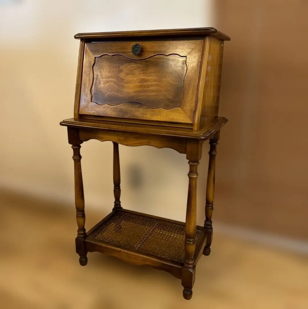 2026年最新】ライティングデスク カリモクの人気アイテム - メルカリ