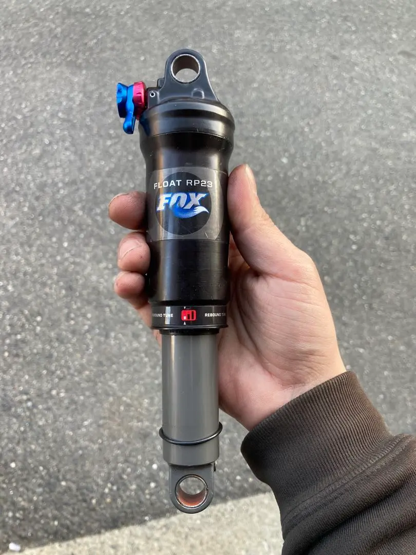 2026年最新】FOXリアサスペンションの人気アイテム - メルカリ
