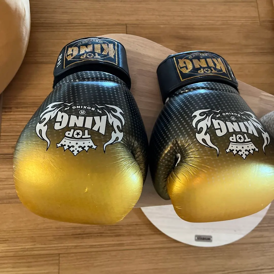 2026年最新】トップキング グローブの人気アイテム - メルカリ