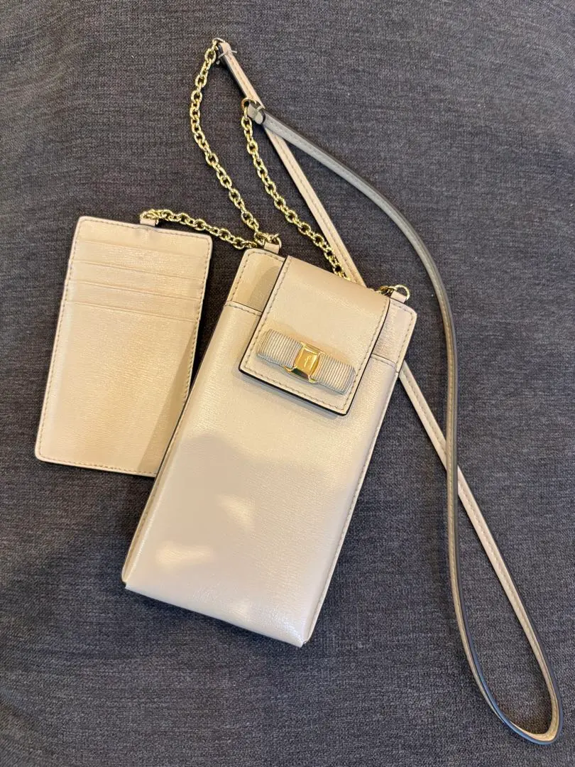 値下げ！ Salvatore Ferragamo iPhoneケース ベージュ/ブラック