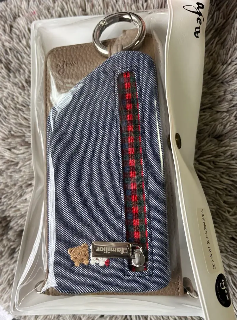 2026年最新】ファミリア ajew マルチケースの人気アイテム - メルカリ