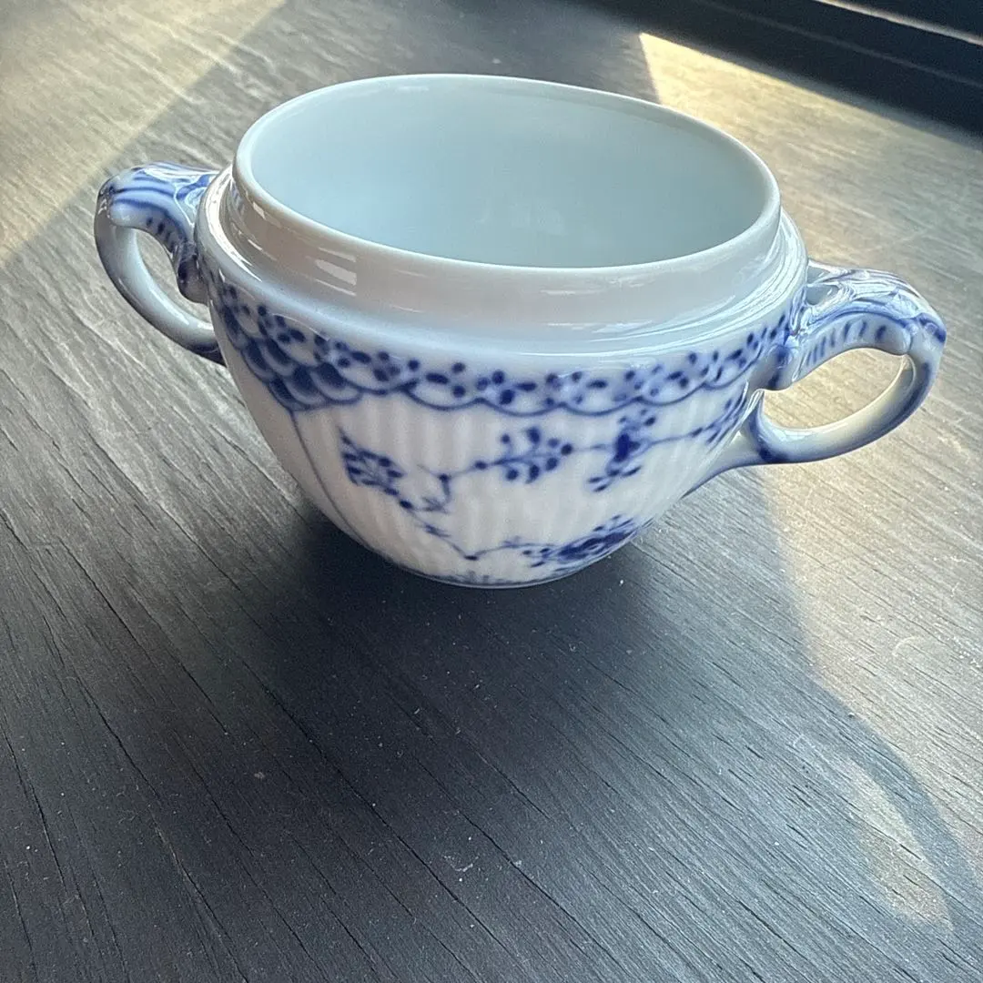 2026年最新】ロイヤルコペンハーゲン ブルーフルーテッド シュガー