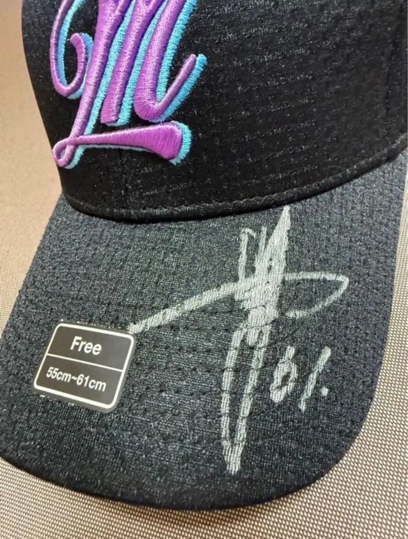 m83919900795_1.jpg?1765709601