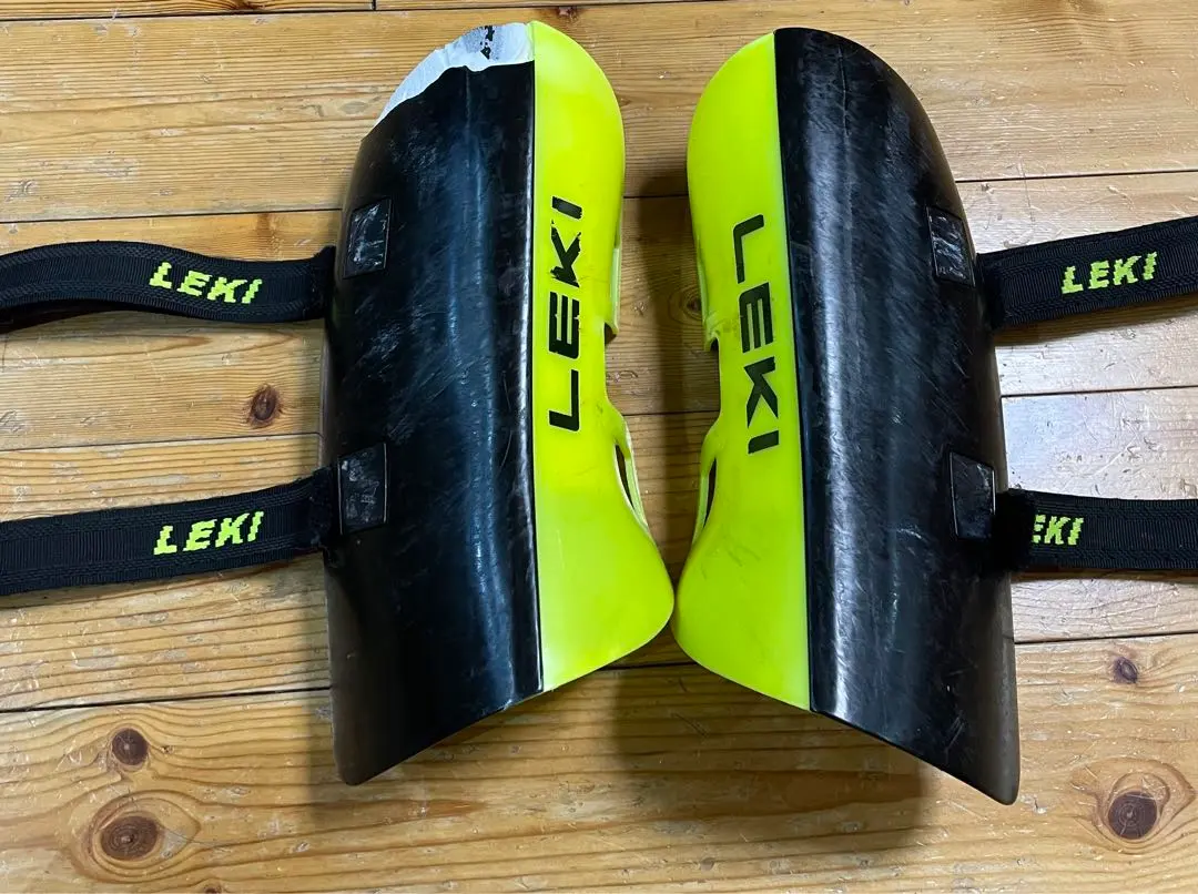 2026年最新】leki レガースの人気アイテム - メルカリ