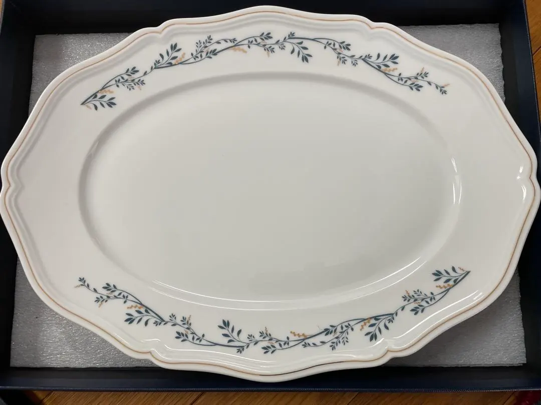 2026年最新】Van Cleef & Arpels 食器の人気アイテム - メルカリ