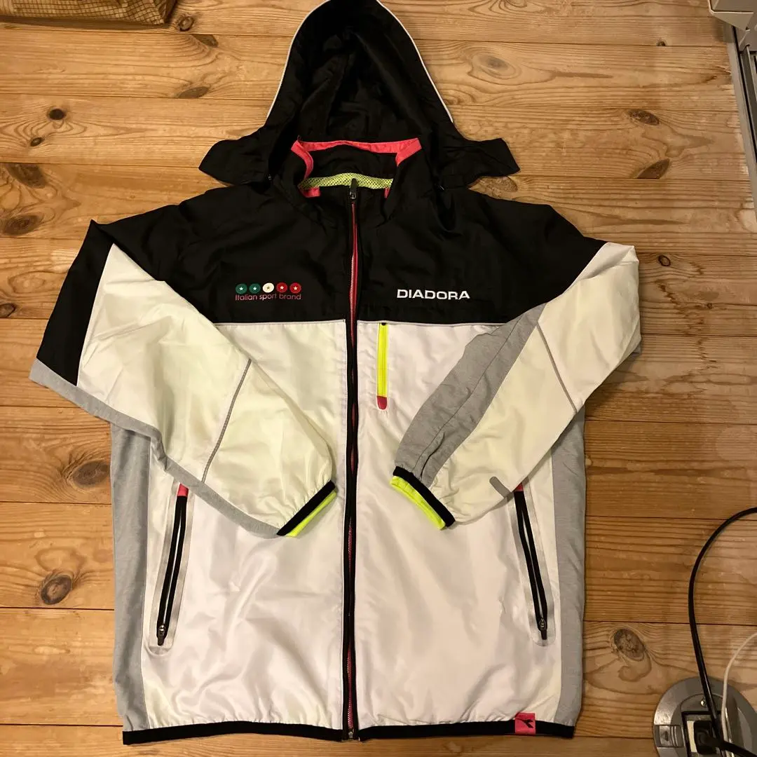 2026年最新】ディアドラ ウインドブレーカーの人気アイテム - メルカリ