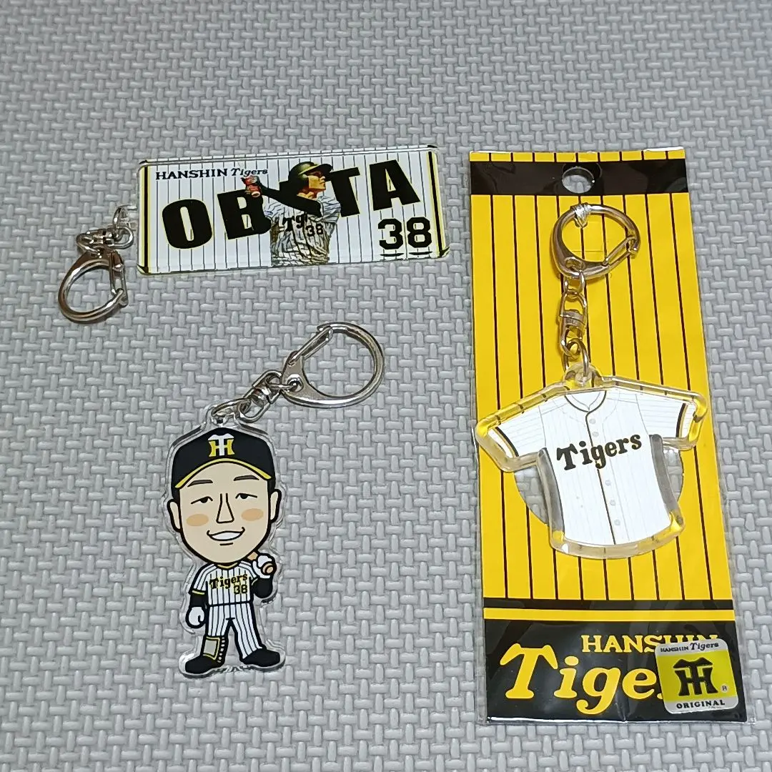 2026年最新】小幡 ユニフォームの人気アイテム - メルカリ