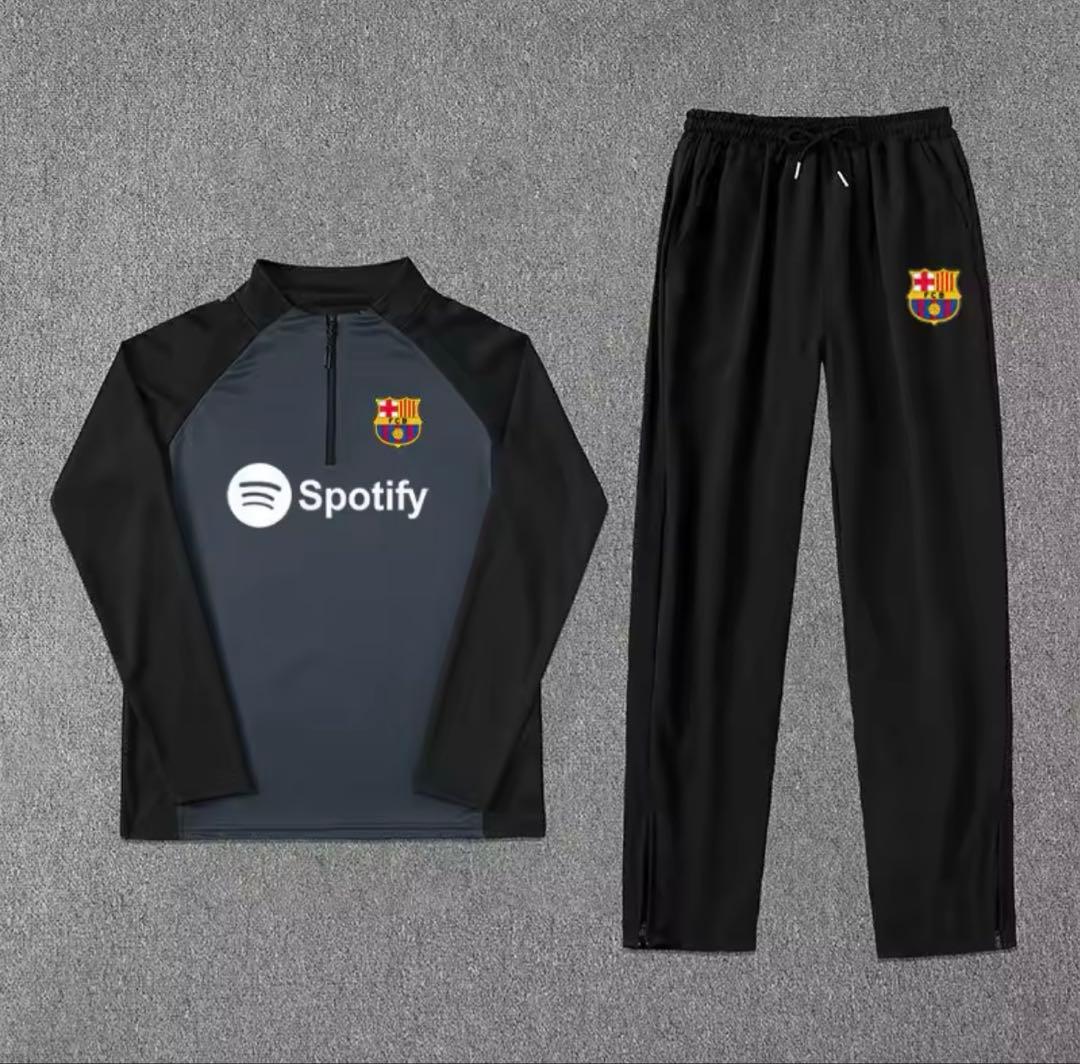 バルセロナ　トレーニングセットアップ　サッカー FCバルセロナ 25-26 Dri-FIT Strike ドリルトップ＆KPZパンツ 上下