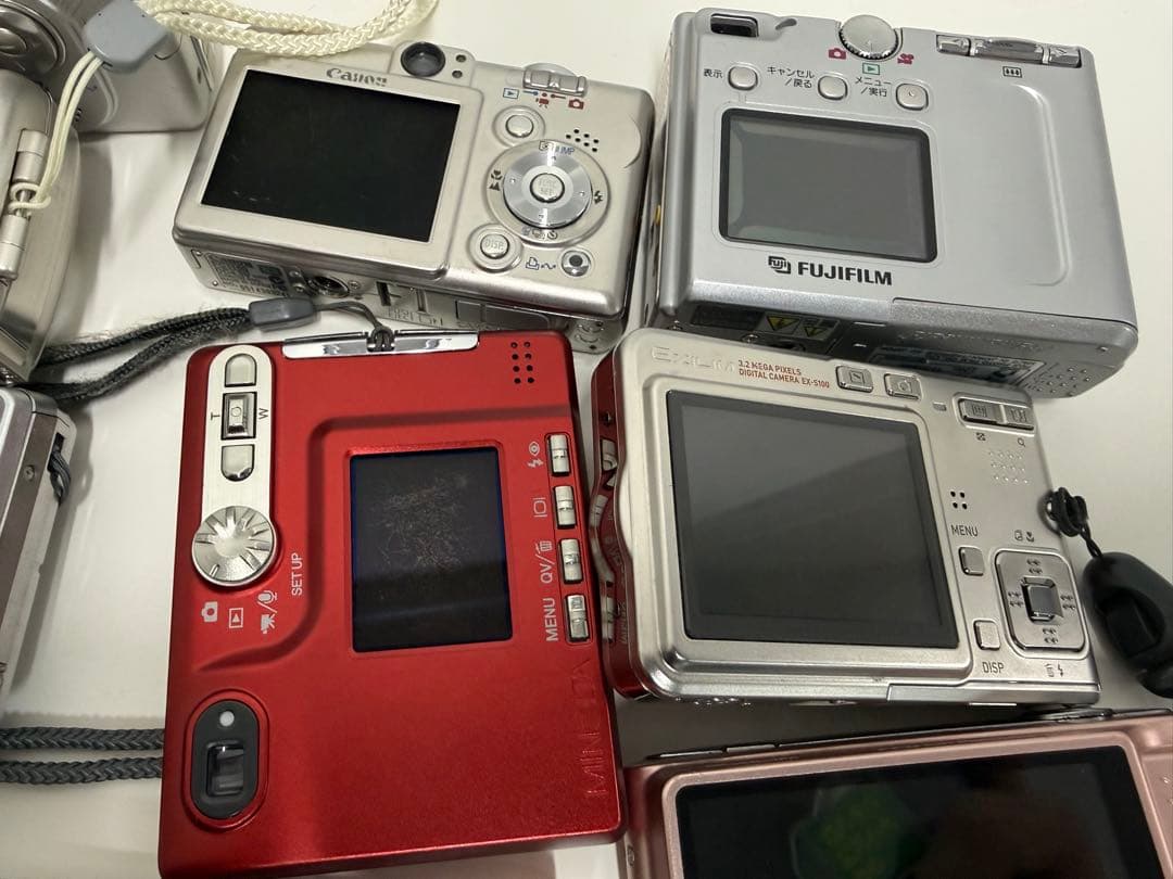 m*u様 コンパクトデジタルカメラ まとめて SONY/Canonなど ジャンク