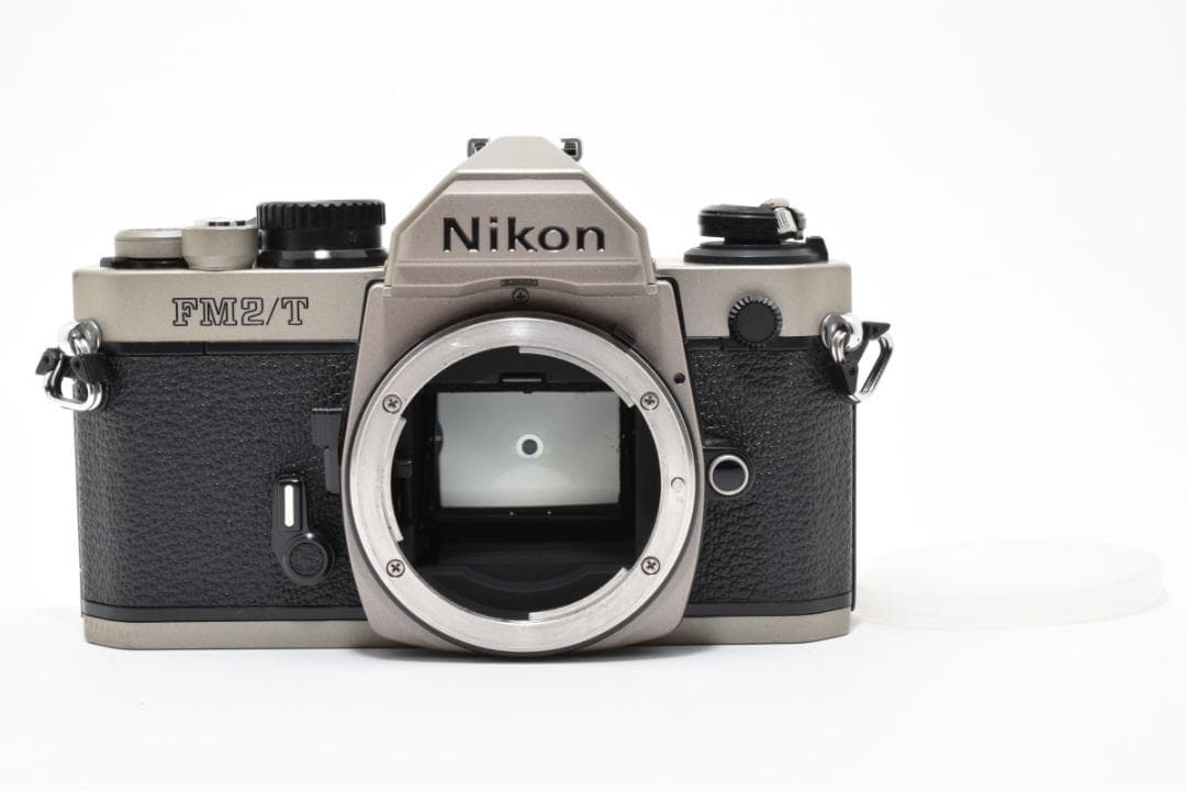 美品 ニコン　Nikon FM2/T ボディ 1503 Amazon | Nikon ニコン FM2/T チタン ボディ | カメラ用ボディキャップ