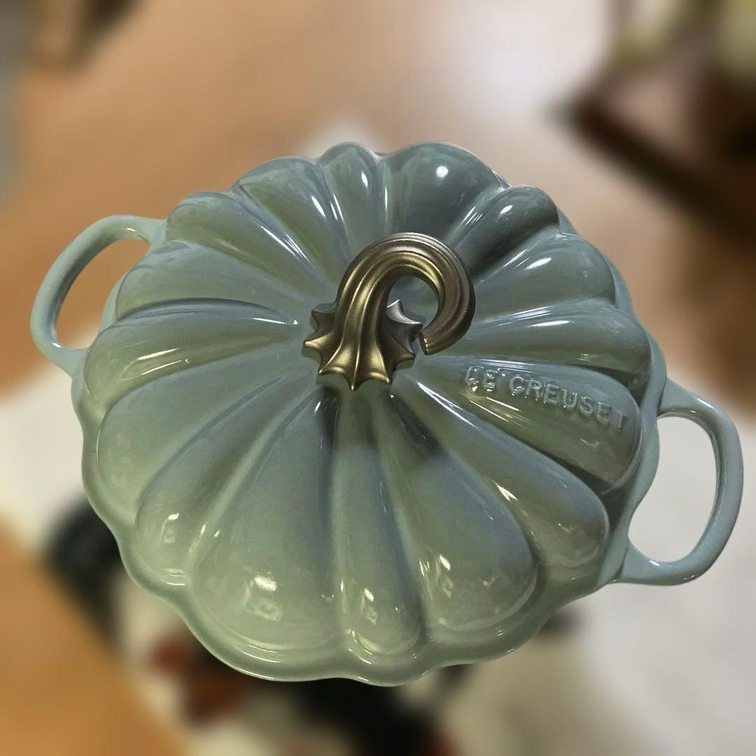 ル・クルーゼ☆シグニチャーココットパンプキン24cmシーソルト - メルカリ