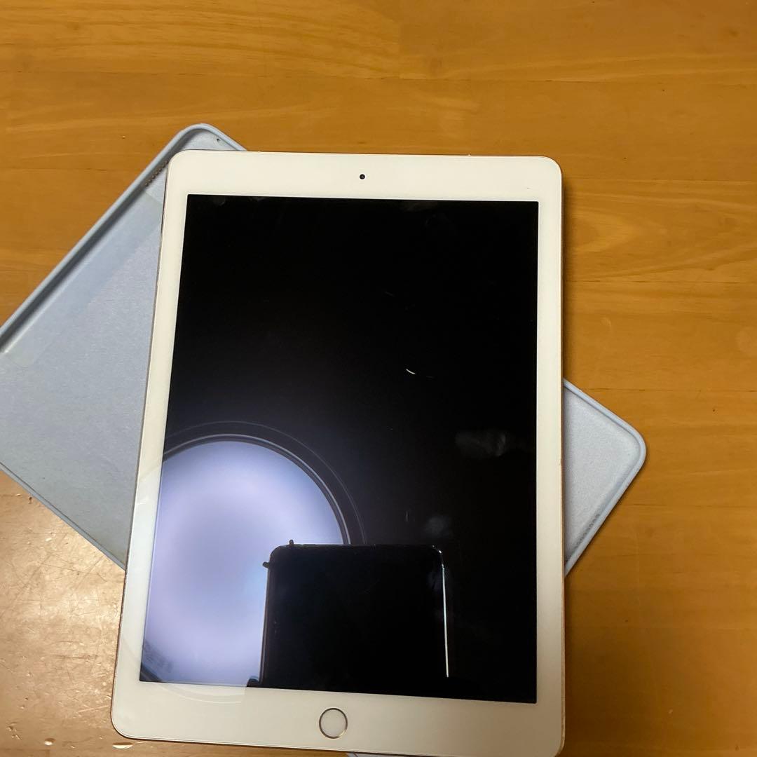 iPad Pro 9.7 ゴールド　wifi -cellular simフリー
