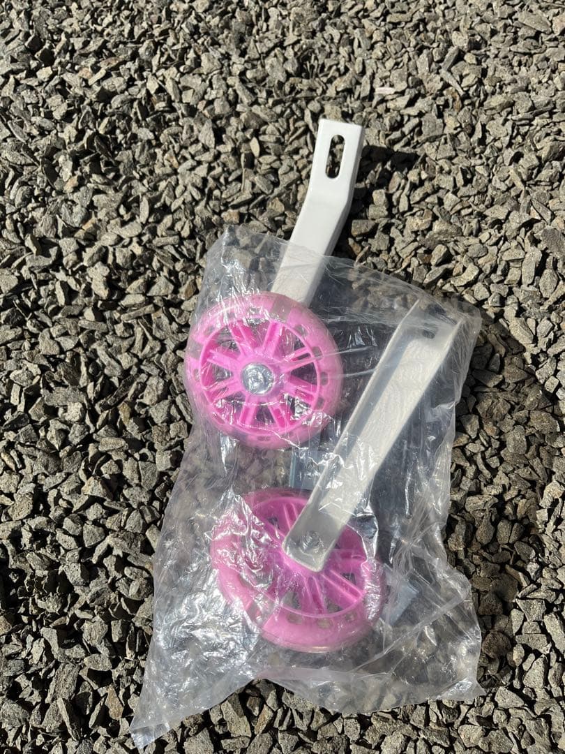 自転車 16インチ 組み立て 難あり ピンク 札幌取引でお値引き - メルカリ