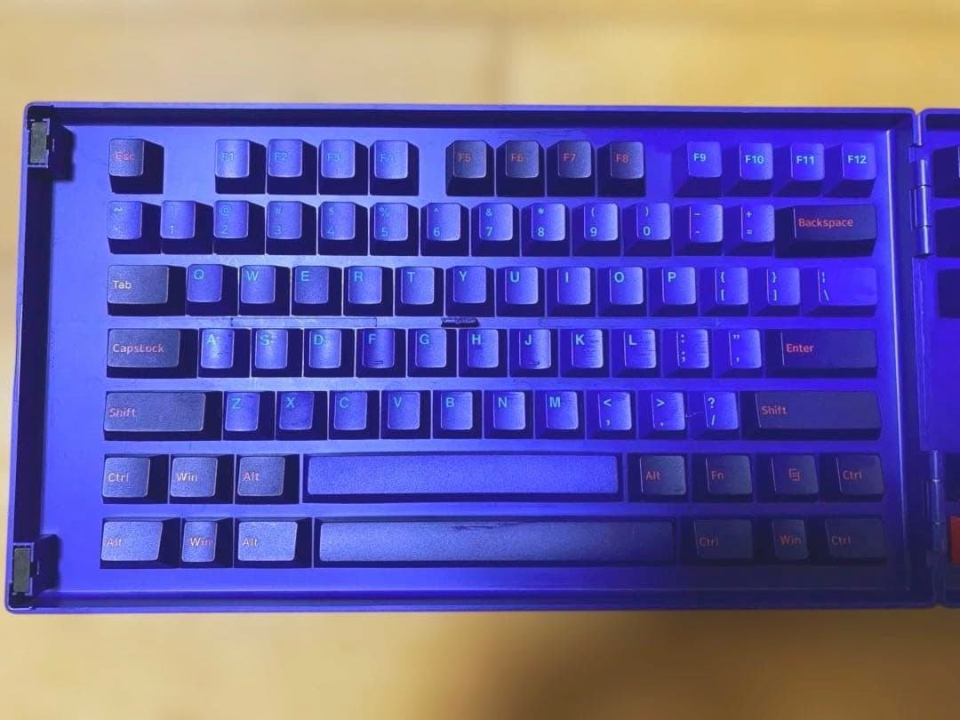 Akko cherry profile Neon キーキャップセット値下げ可能 - メルカリ