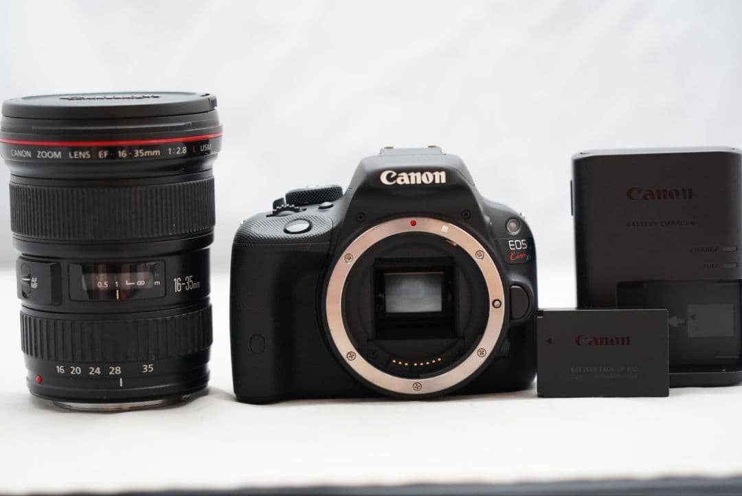 キャノン イオス キッス X7 16-35㎜ F=1:2.8 L USM　実用品