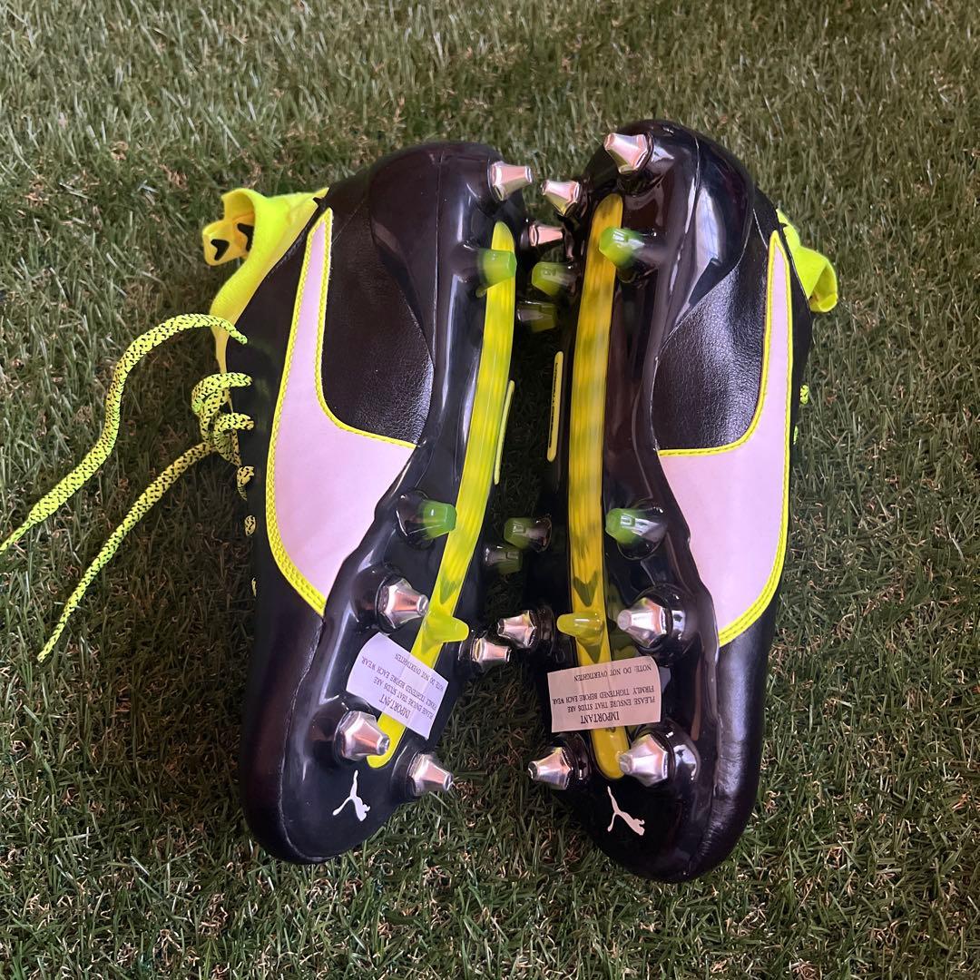 新品 PUMA エヴォタッチ 1 Mx SG 26.5cm