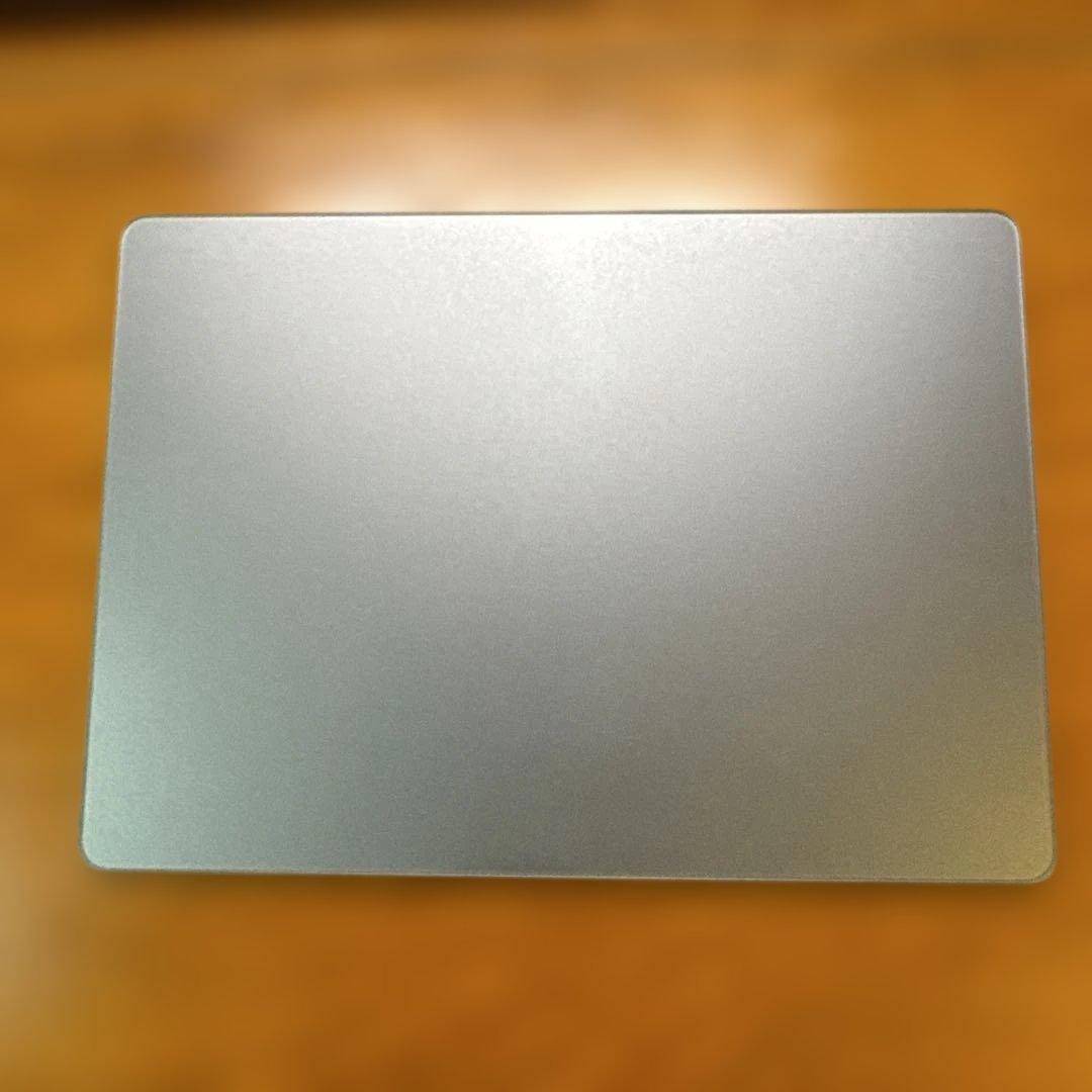 マウス・トラックボール Apple Magic Trackpad A1535 A1535) Apple Magic Trackpad 2 (Silver/White) - MJ2R2LL/A