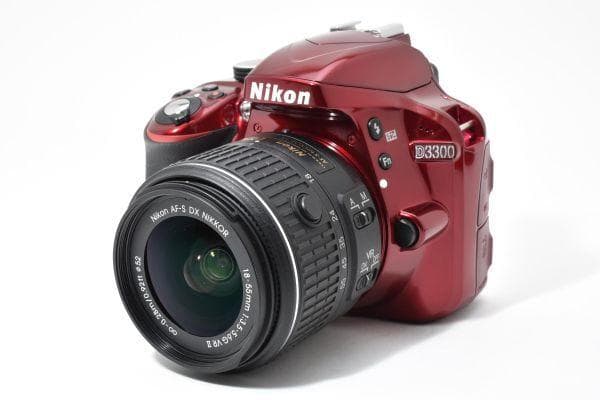 【ほぼ新品】ニコン Nikon D3300 レンズキット 《ショット数303回》