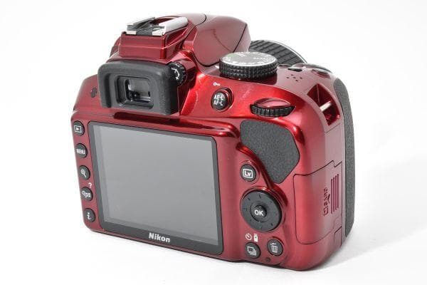 【ほぼ新品】ニコン Nikon D3300 レンズキット 《ショット数303回》