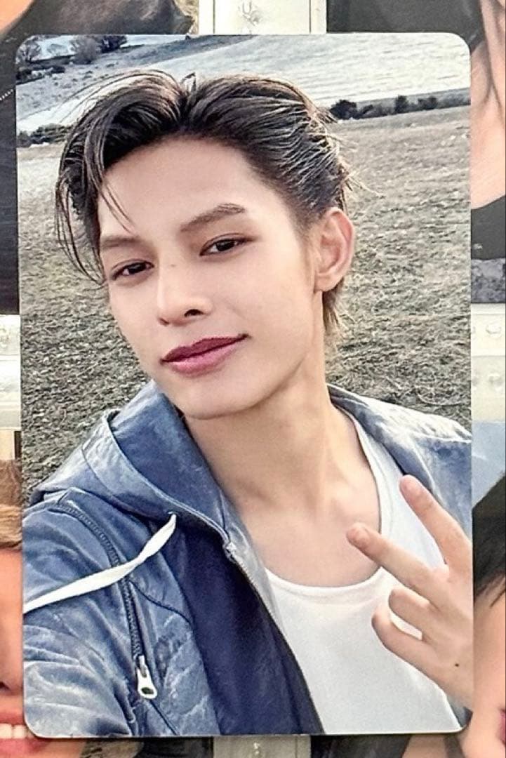 izna mini2 pluschat 特典 ジミン トレカ jeemin - メルカリ