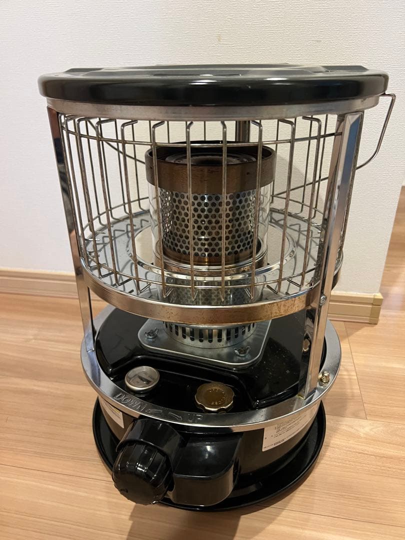 円筒形石油ストーブ ガード付き パセコ アウトドア用品 WKH-3100S