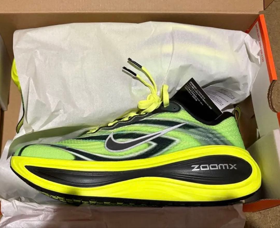 27.5 Nike Vomero Plus ボメロ プラス 駅伝パック ボルト - メルカリ